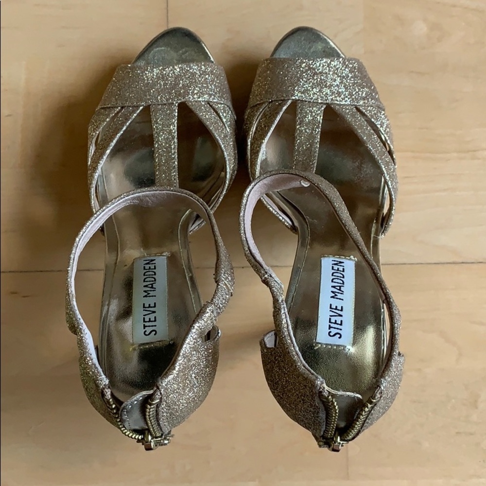 Steve Madden open-toe sandal/pump